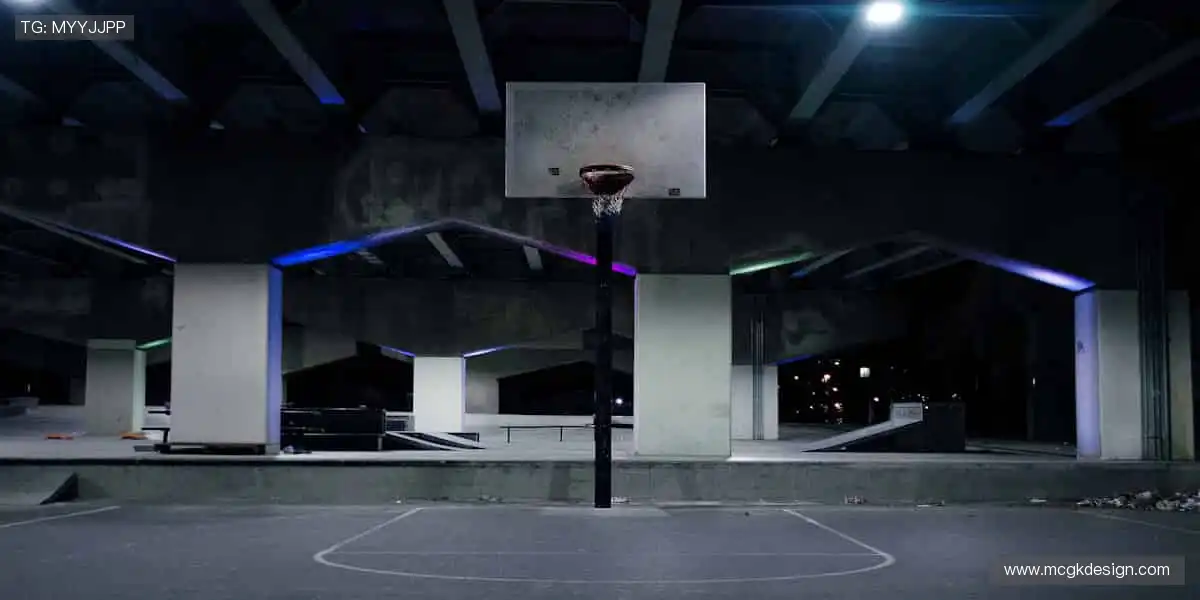 实时弹幕,边看边聊,做赛场最活跃的观众!💬🎉